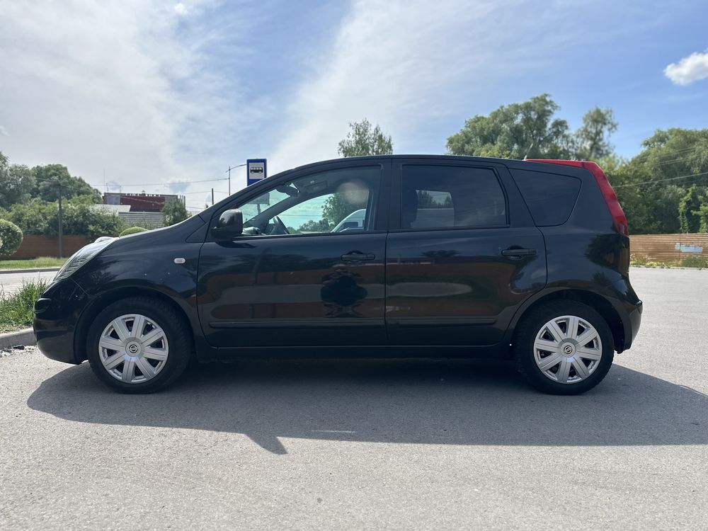 Продам Nissan note