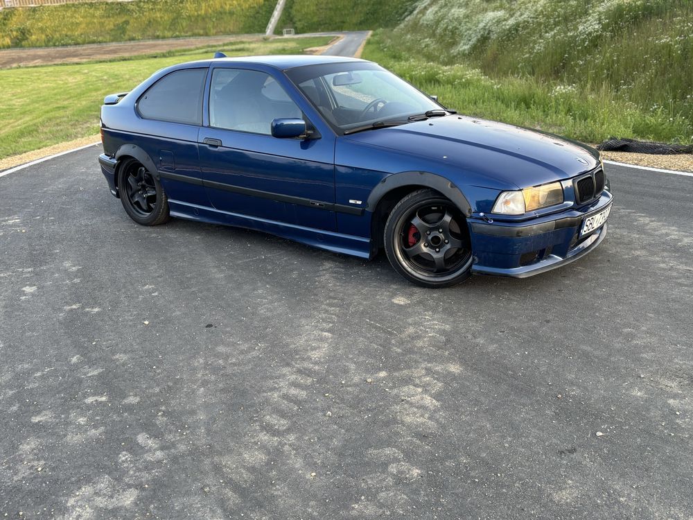 Bmw e36 316i drift