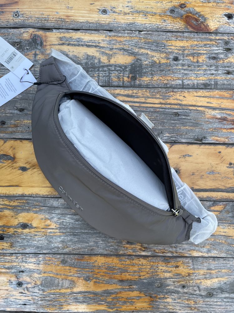 Новая сумка-бананка calvin klein (ck sport belt bag wood) с америки