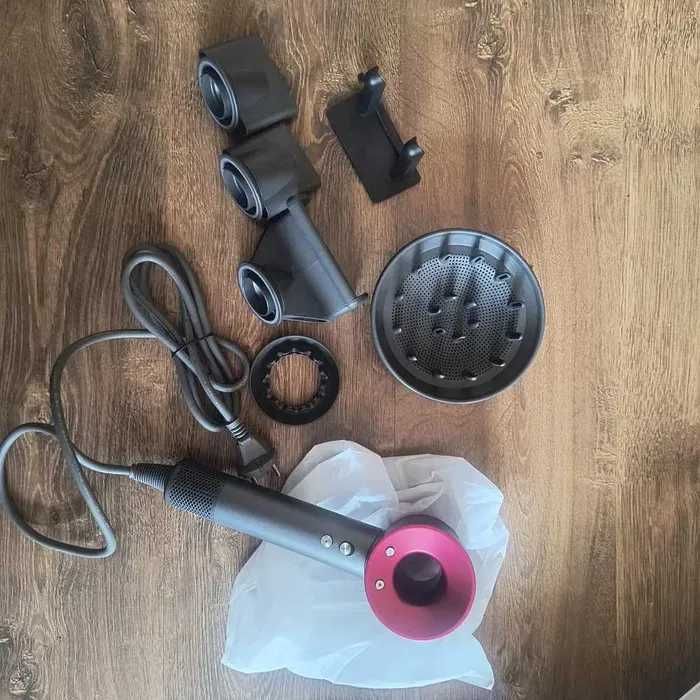 Suszarka do włosów na wzór Dyson - cicha
