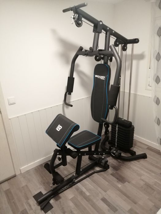 Máquina de musculação fitness