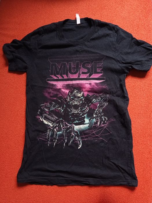 Футболка рок групи muse, альбом Simulation Theory