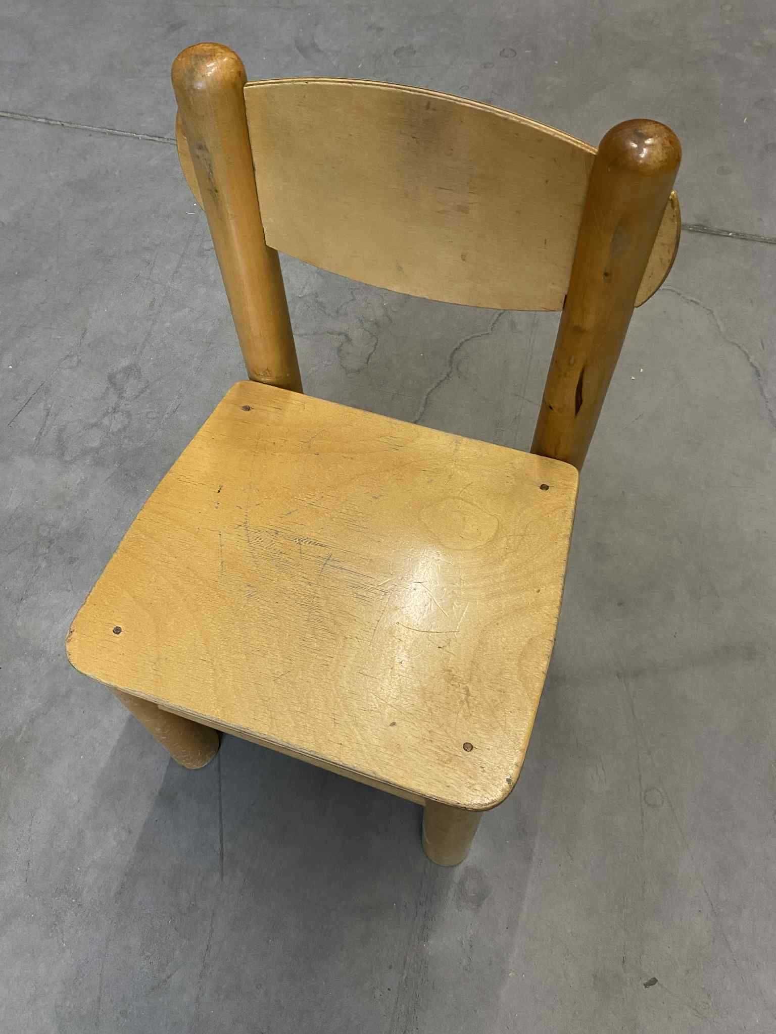 Krzesełko dziecięce drewniane lite drewno Bambino Topus duża ilość GDA