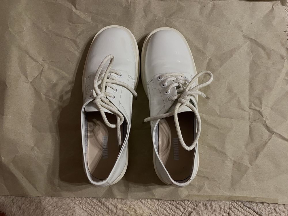 Белые туфли женские 38