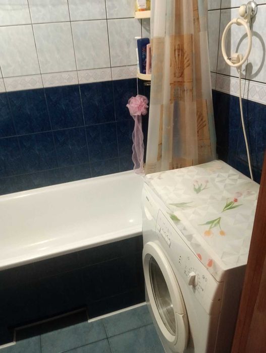 Сдам 2 ком. кв. на Половках ул. Великотирновская д27/1