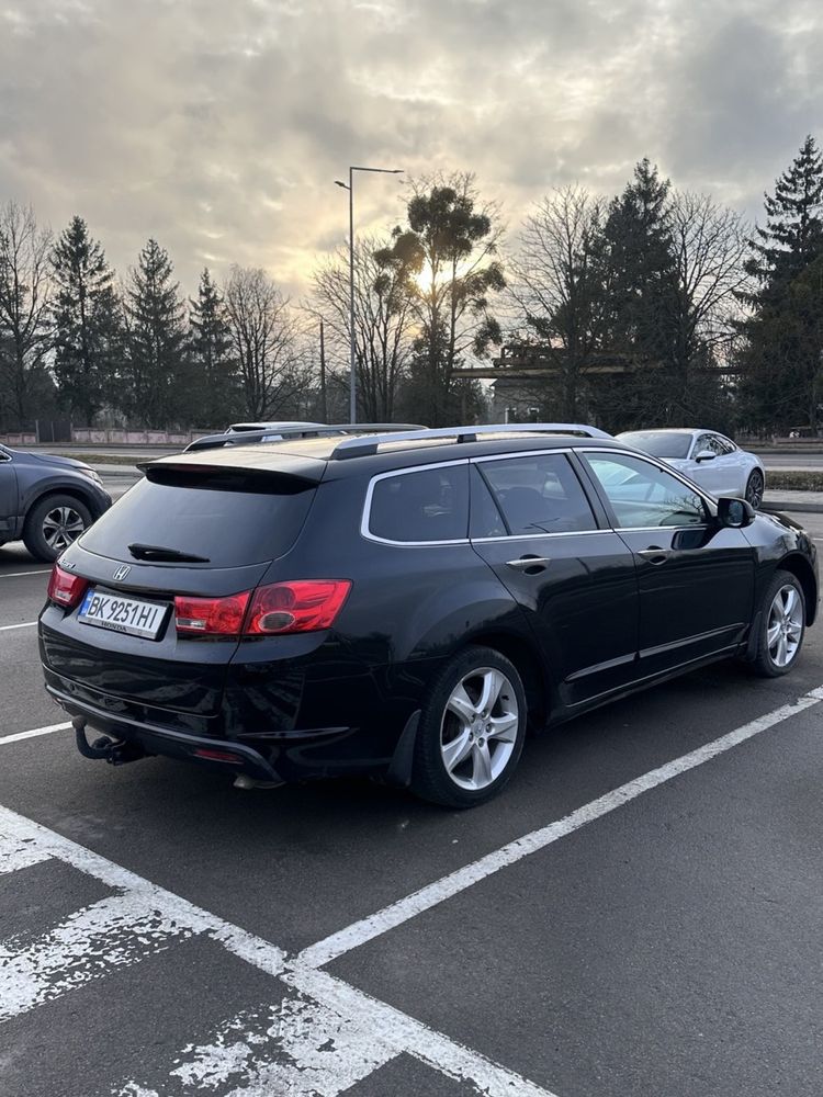 Honda accord 2011