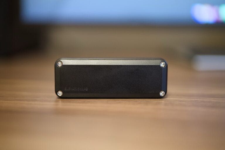 Obudowa do Apple AirTag - Elevation Lab TimeCapsule 10 lat