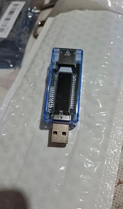 USB тестер Keweisi KWS-V20 амперметр вольтметр вимірювач ємності