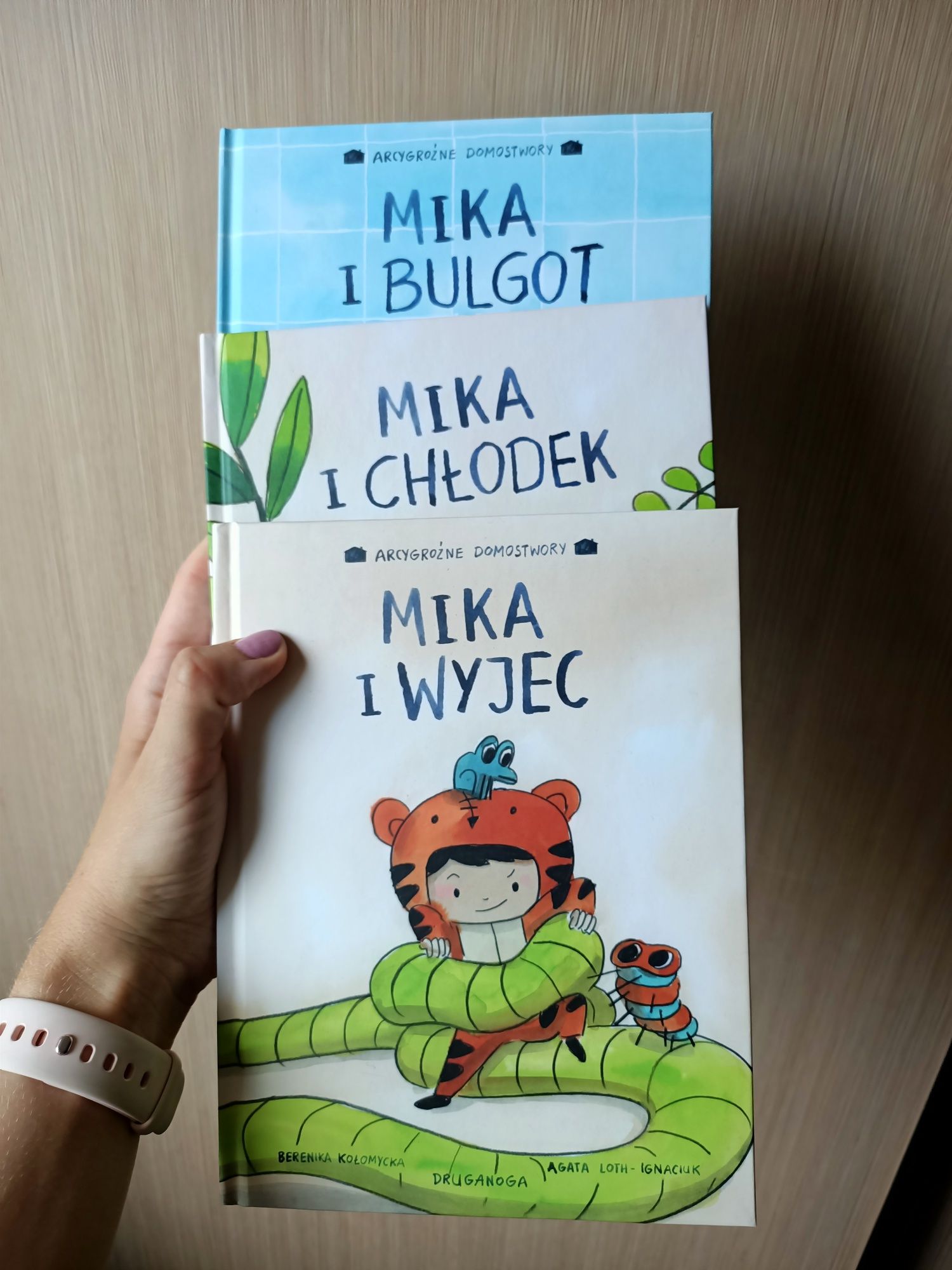 Seria 3 ksiazek Mika