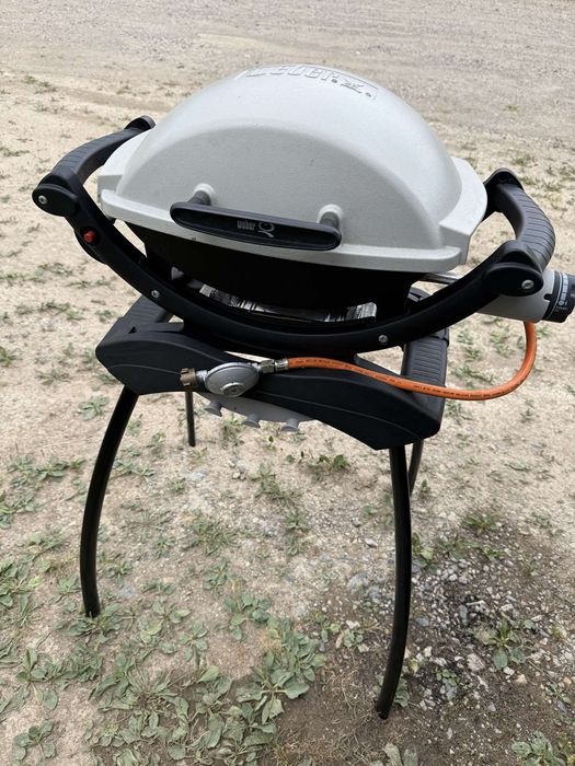 Гриль газовий Weber q100.