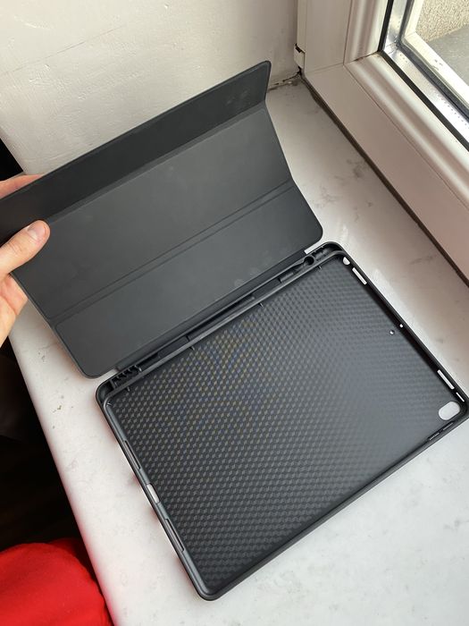 Zestaw iPad + Apple pencil + Smart keyboard + etui