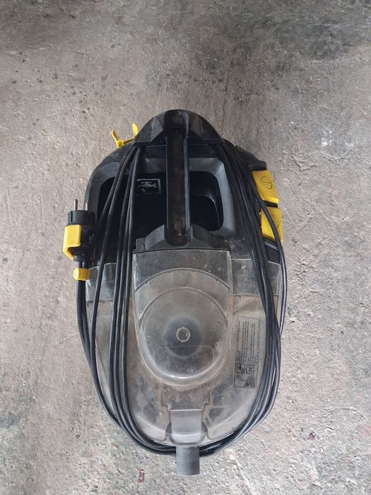 Maszyna piorąca Karcher Puzzi 8/1 c!