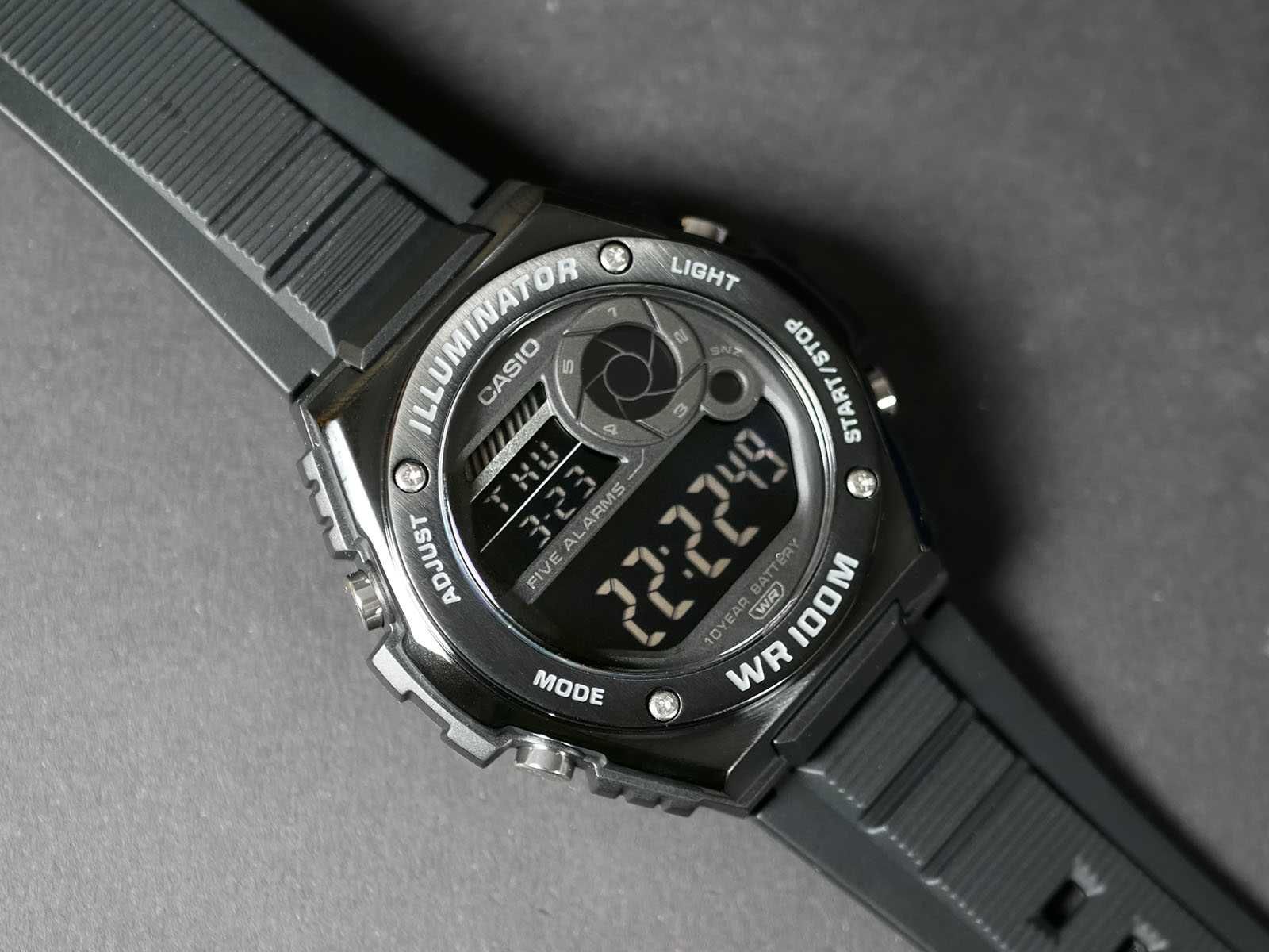 Годинник Casio MWD-100HB-1BV. 10 років батарейка. Новинка