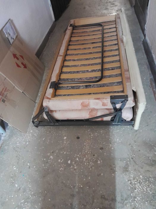 Запчасть для дивана