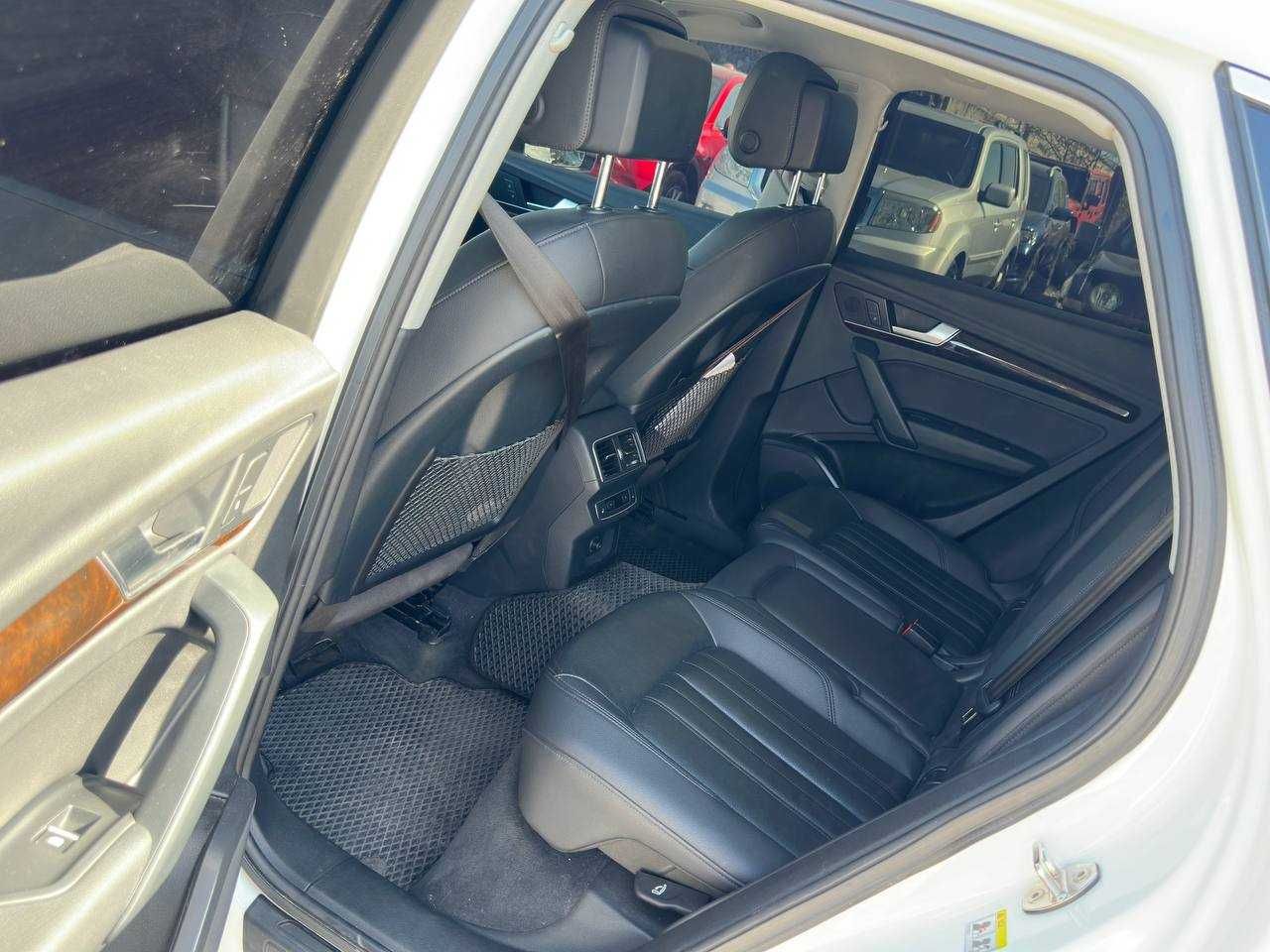 Авто Audi Q5 2018