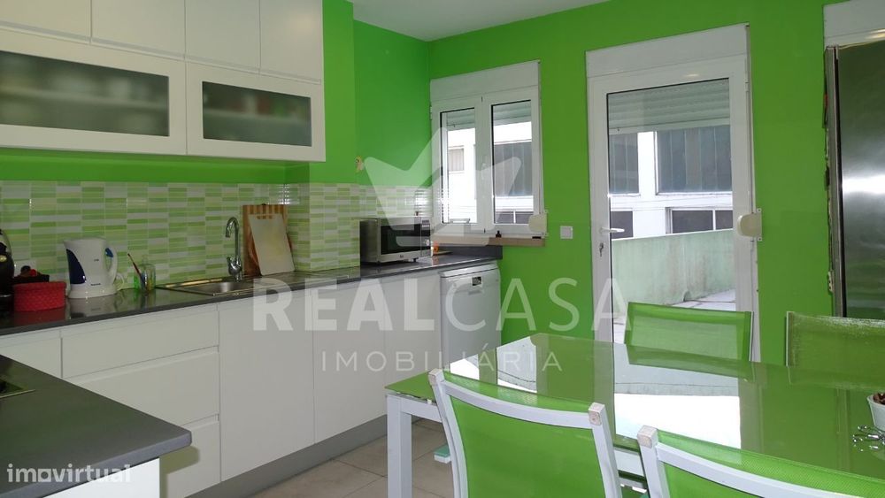 Apartamento T3 no centro da cidade para arrendamento