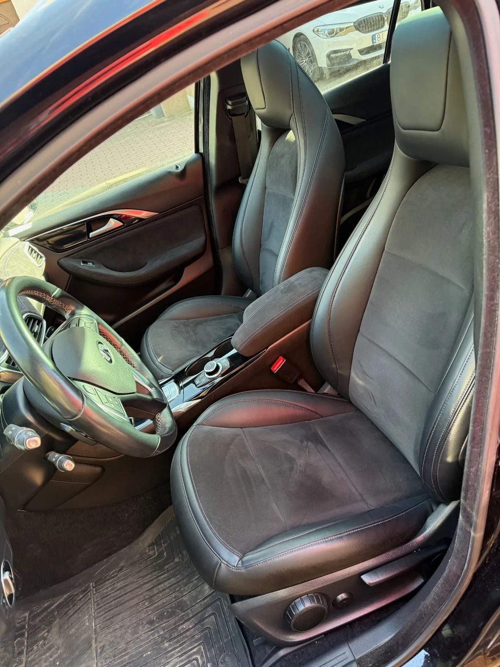 Infiniti Q30 Infiniti Q30X Sport AWD 2.0t DCT | 211 KM | BOSE | LED | polski salon