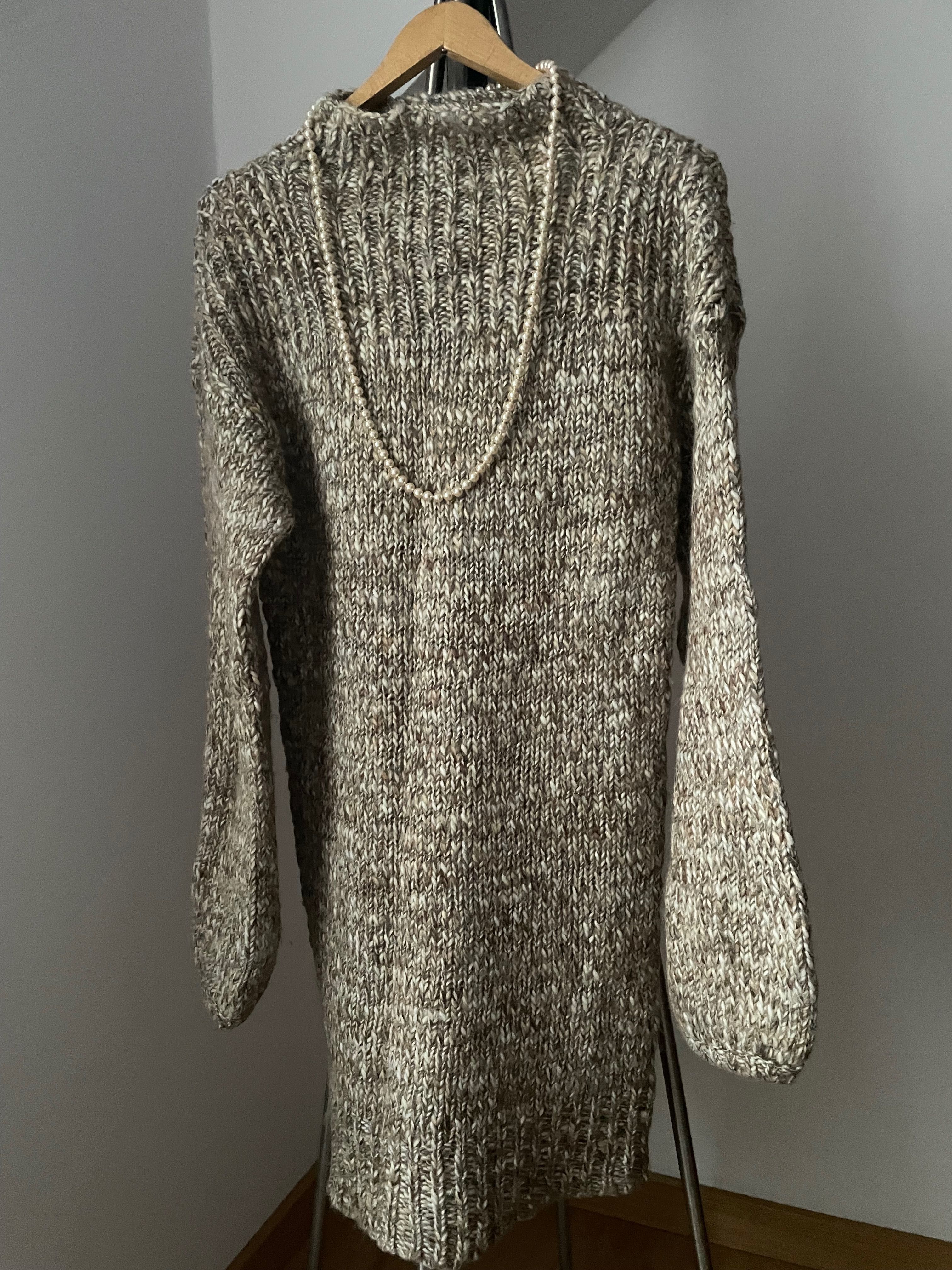 Sweter Anja Rubik dla Mohito