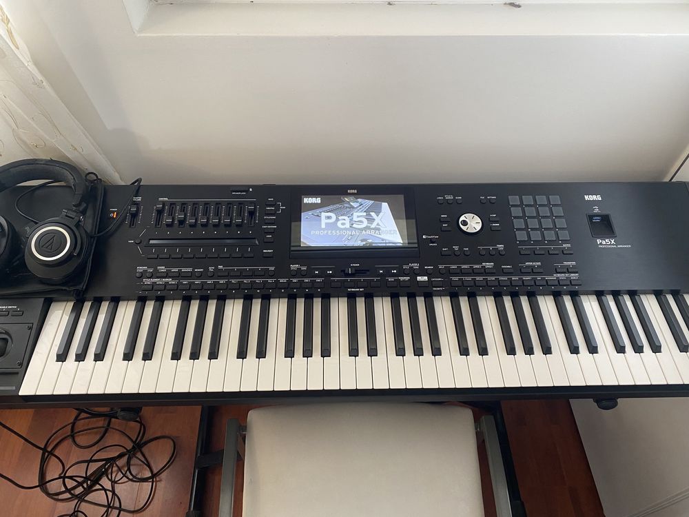 Korg pa5x international!