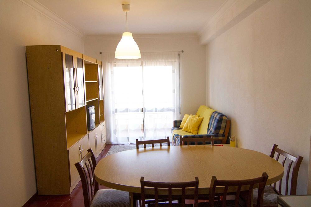 Arrenda-se Apartamento T1 Figueira da Foz
