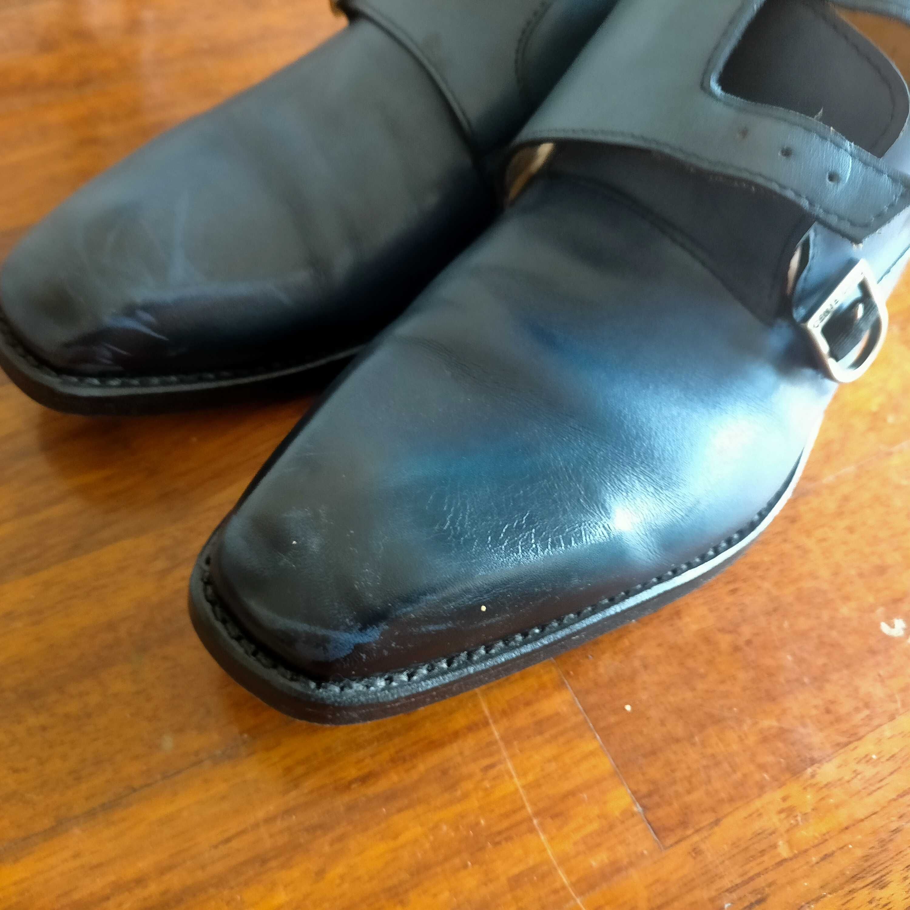 Sapatos Centenario Tamanho 41