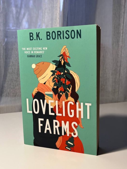 Книжка «Lovelight Farms» англійською
