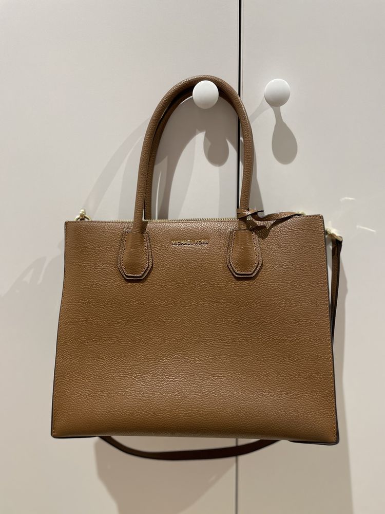 Продам сумку Michael Kors оригинал (майкл корс)