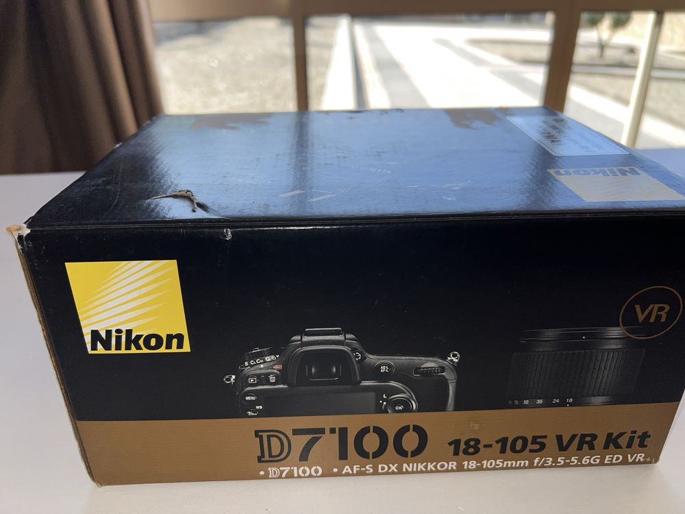 Nikon D7100 + objectiva 18:105 + grip como NOVA