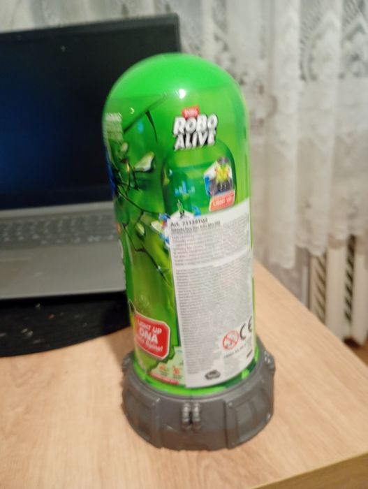 Zabawka żuru Dino robi alive