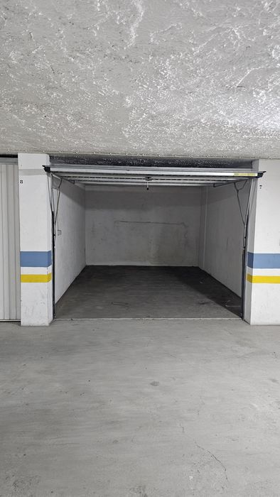 Garagem para arrendamento Setúbal