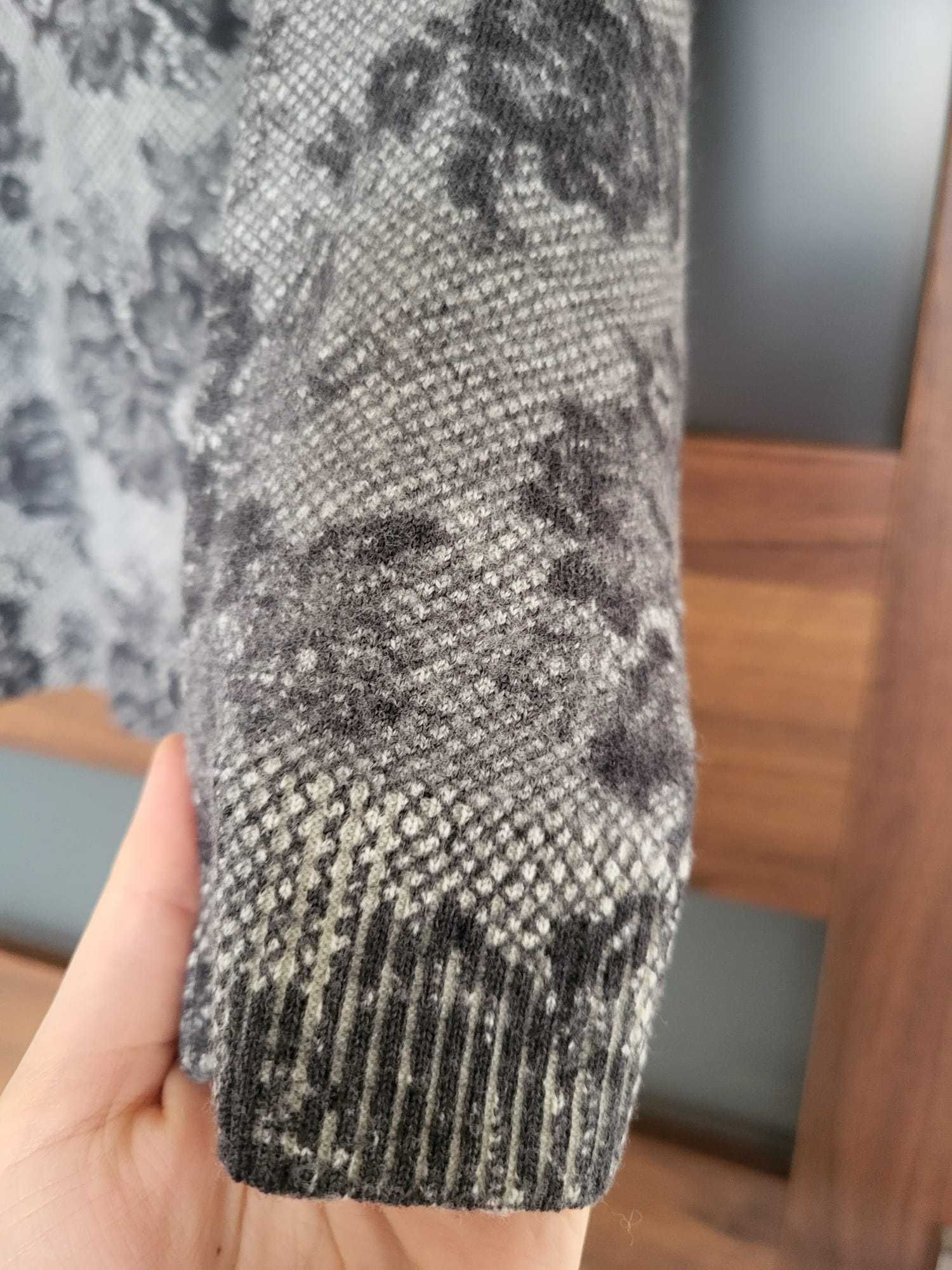 Calvin Klein sweter damski szary M/38 wełniany kwiatowy wzór
