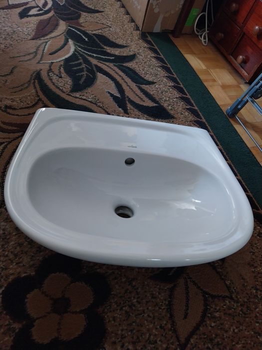 Umywalka porcelanowa Cersanit