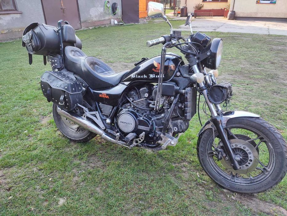 Honda Magna V65!