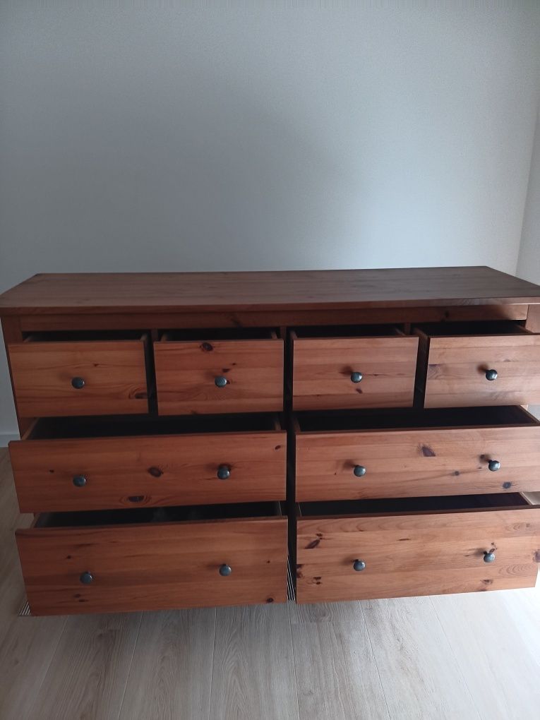 Cómoda Hemnes Ikea