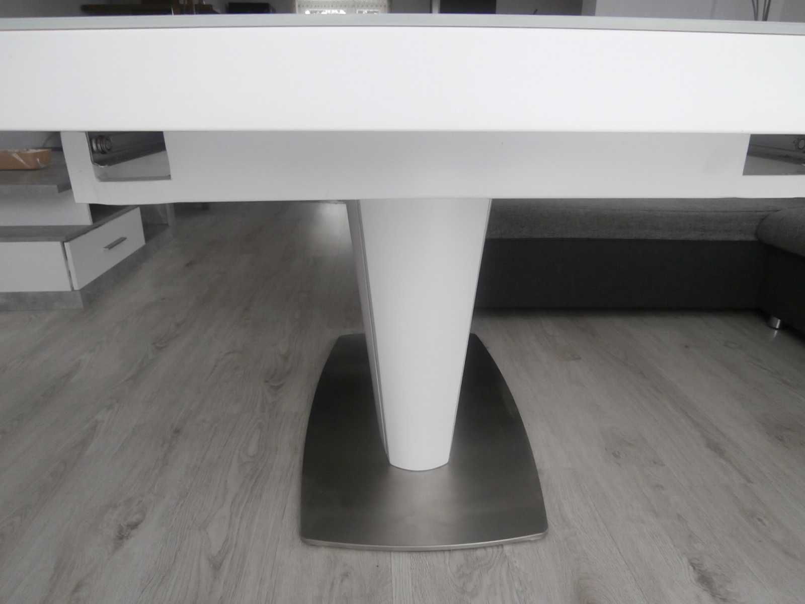 stół rozkładany Damian nowoczesny i funkcjonalny