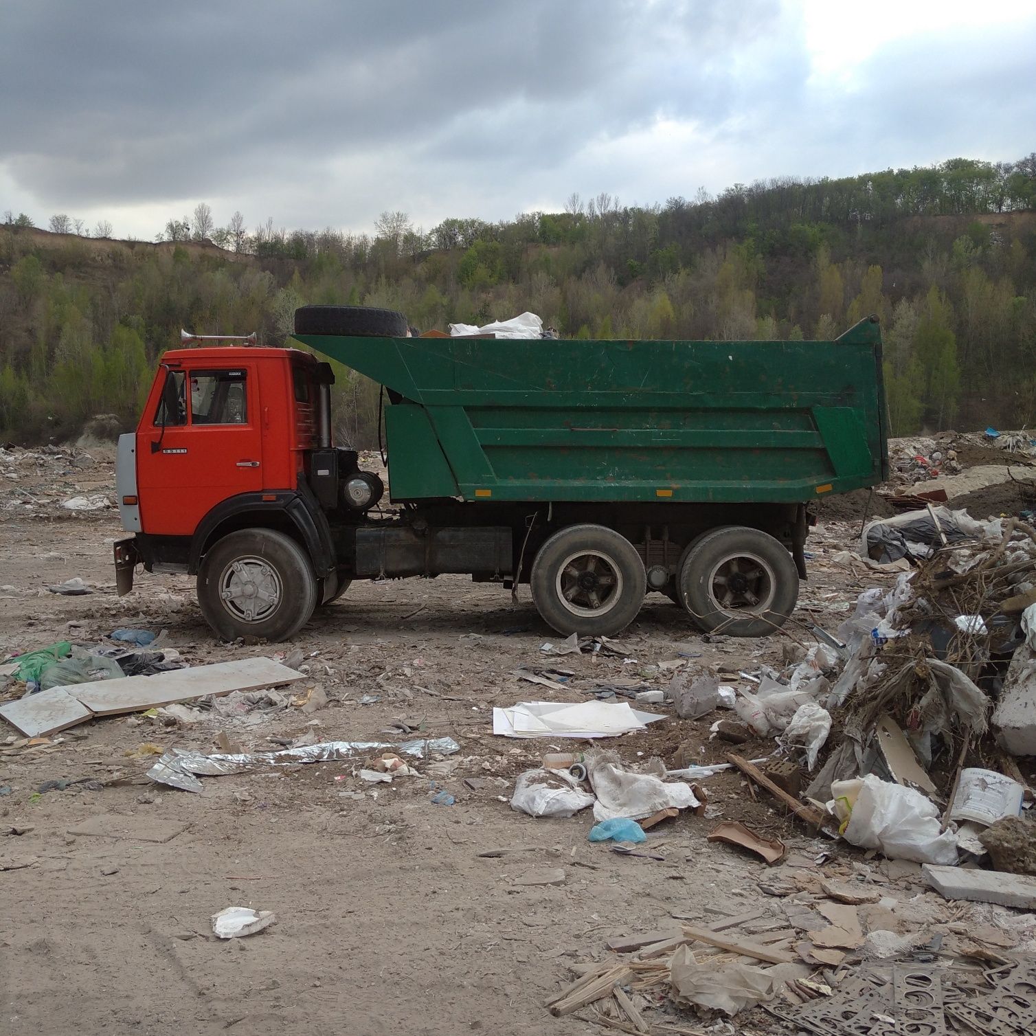 Вивоз сміття хлама уборка території