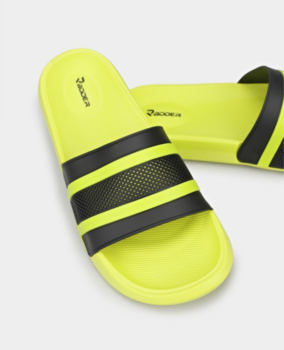 Чоловічі шльопанці