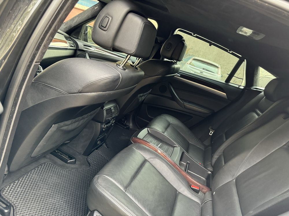 BMW X6 E71 в дуже доброму, доглянутому стані