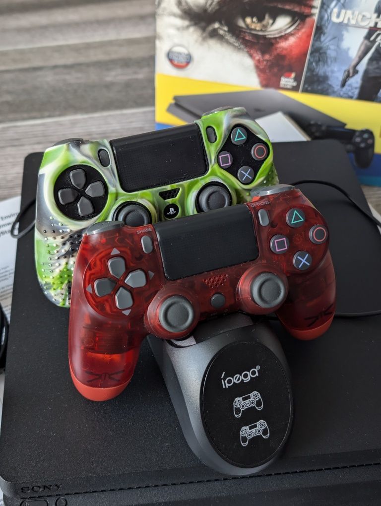 Консоль PS4 Slim 500Gb