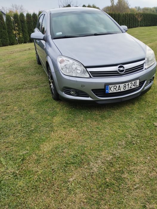 Opel astra H 1.6 Lpg