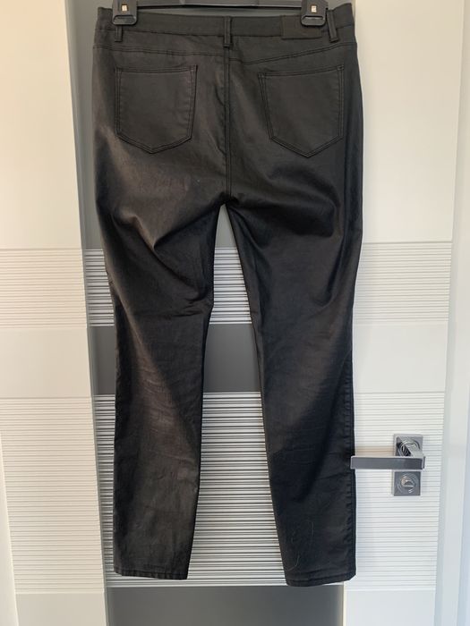 Spodnie woskowane, rurki, r. XL