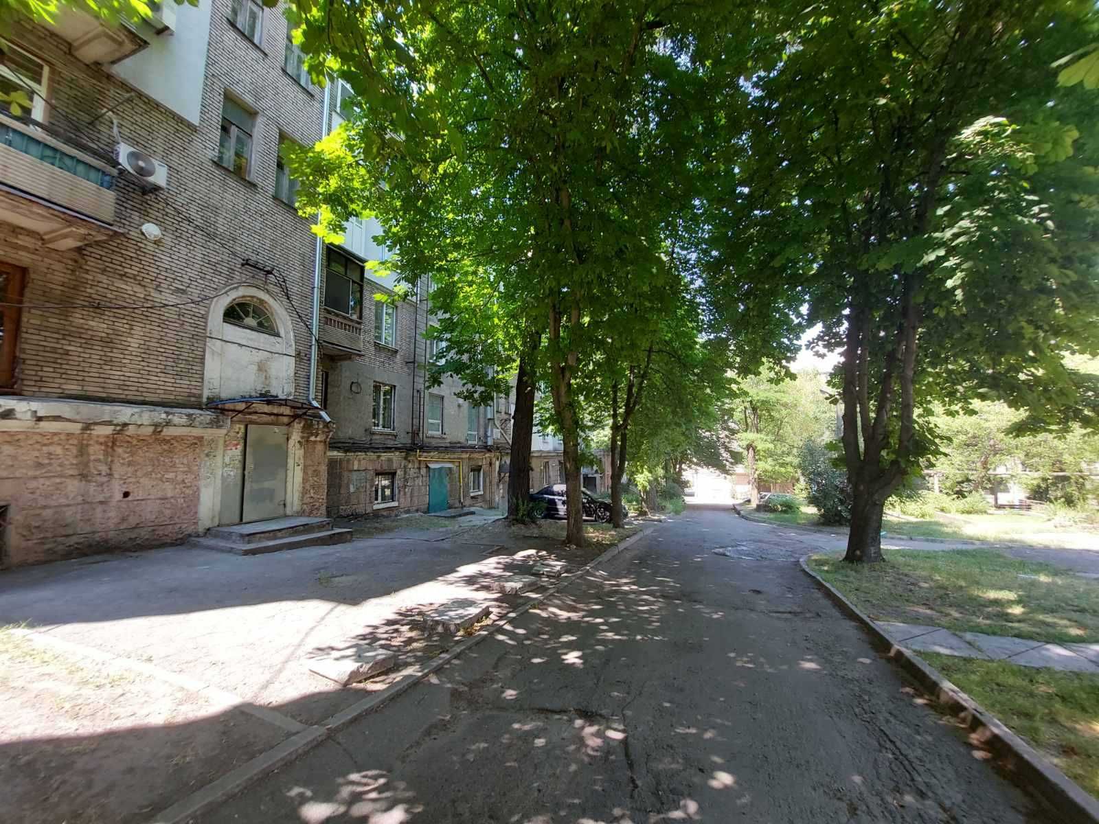 ПРОДАЖ 2-кімн., центр міста (Н)