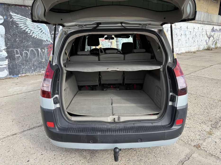 Renault Megane Grand Scenic 2