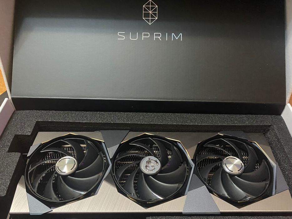 Відеокарта Rtx 4090 Msi Suprim