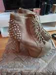 Bity Jeffrey Campbell
