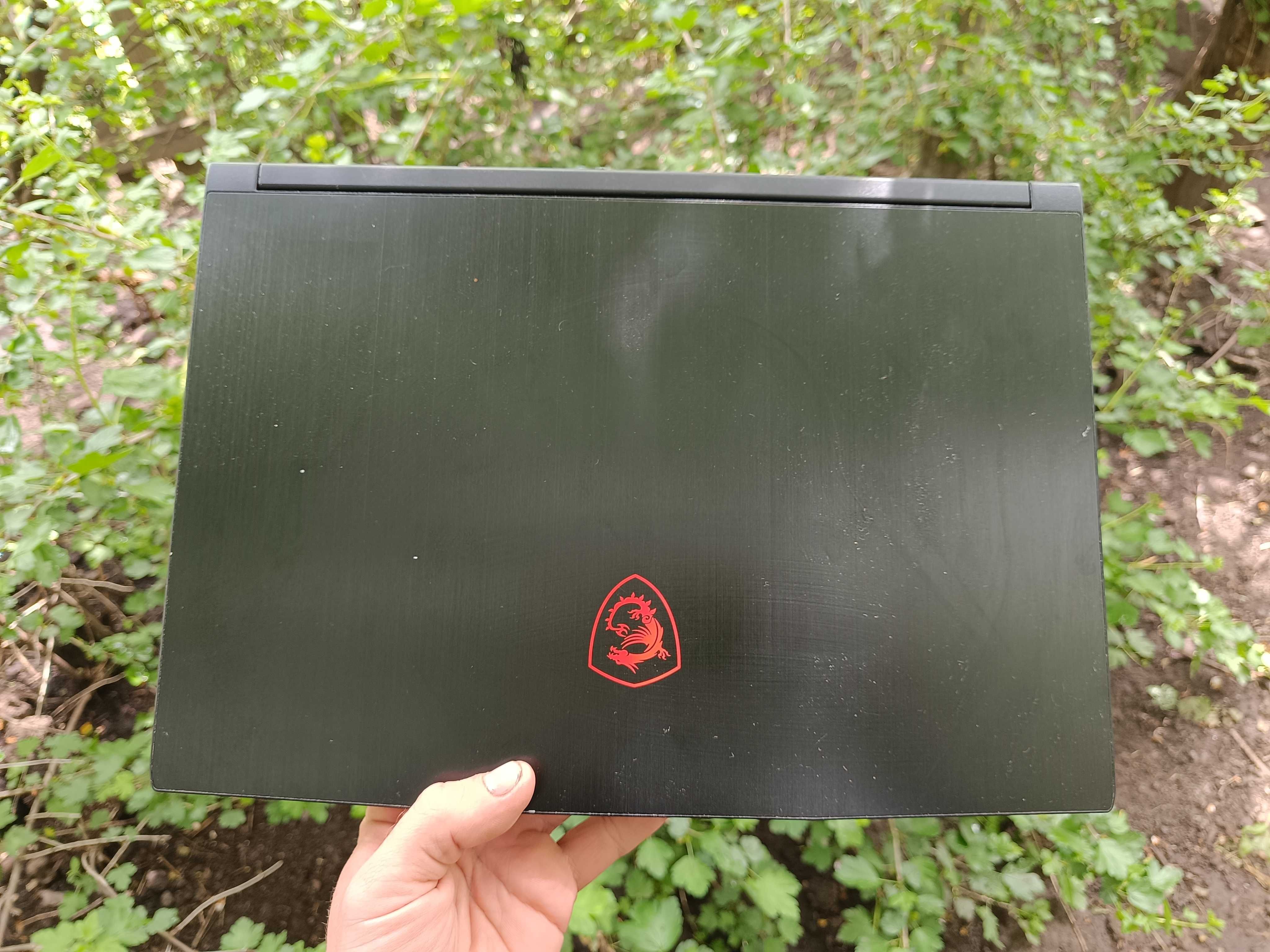 Стан 9/10, 144Гц, ноутбук MSI (i5 9300H/16/512gb/GTX 1660 Ti 6gb)