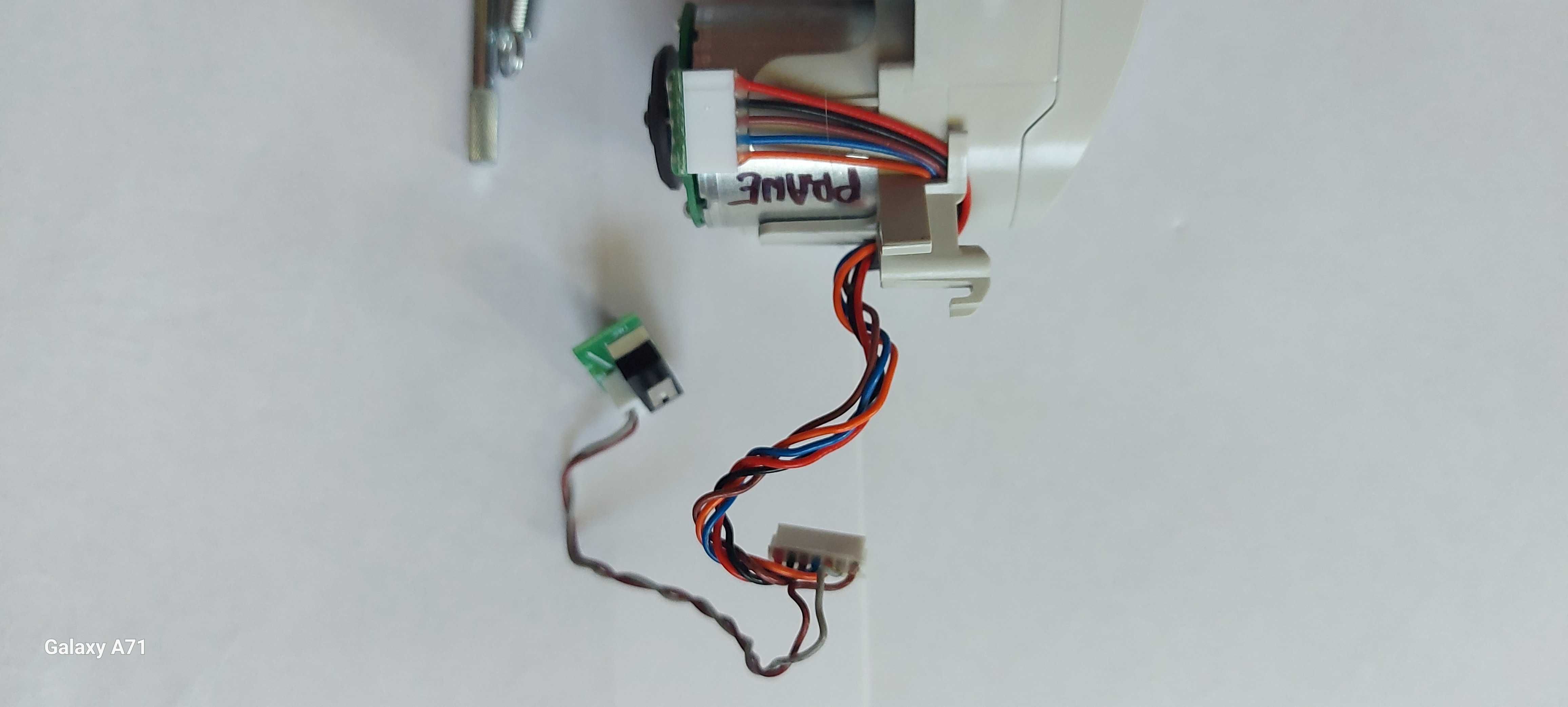 Koło prawe do robota sprzątającego Dreame D10 Plus - RLS3D