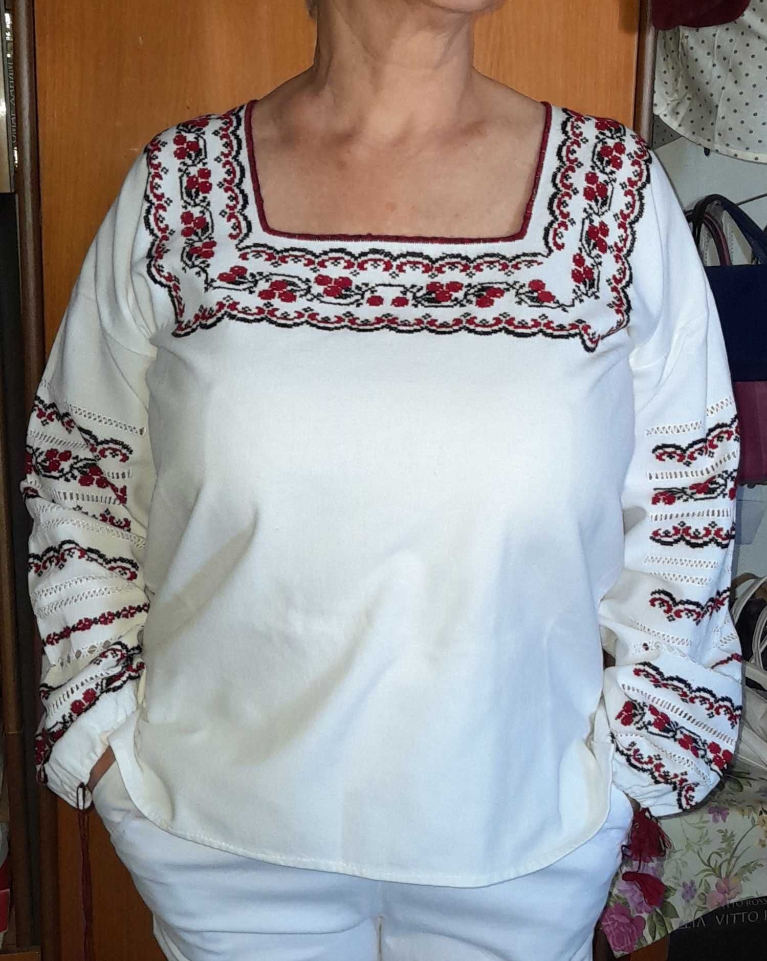 Вышиванка ручной работы. Из домотканного полотна.