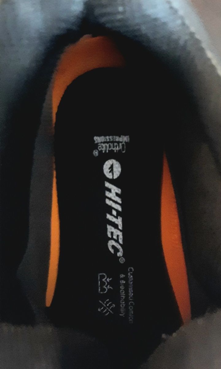 Botas Hi-Tec como novas