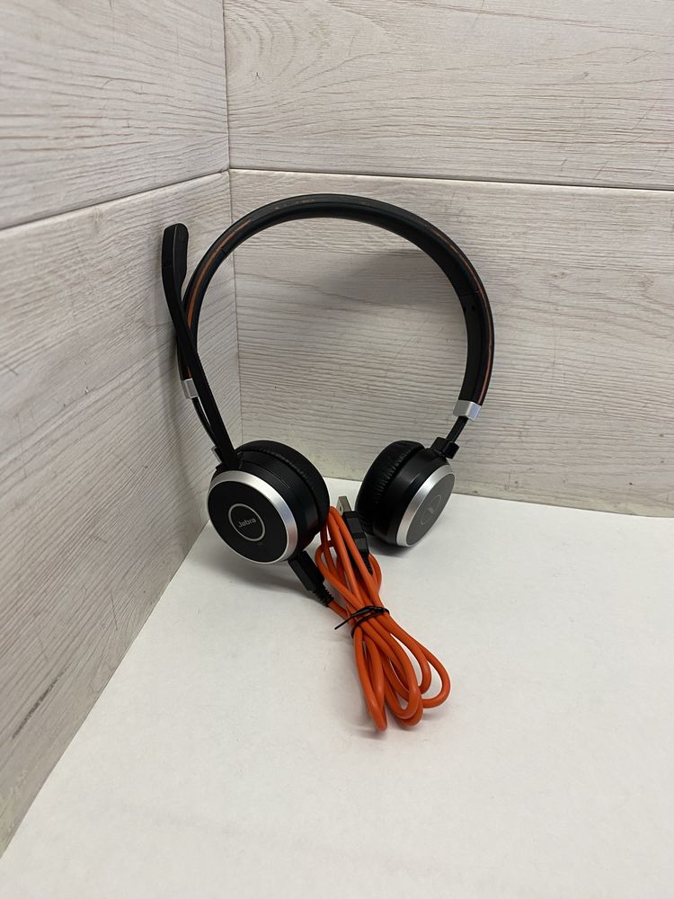 Навушники Jabra HSC018W — бездротові, вживані, протестовані